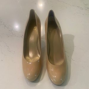 Stuart Weitzman Nude Pumps 10M